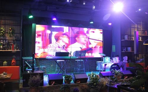 攝像機投屏到led大屏幕用 攝像機投屏到led大屏幕用